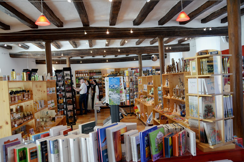Magasin Magasin et visiteurs